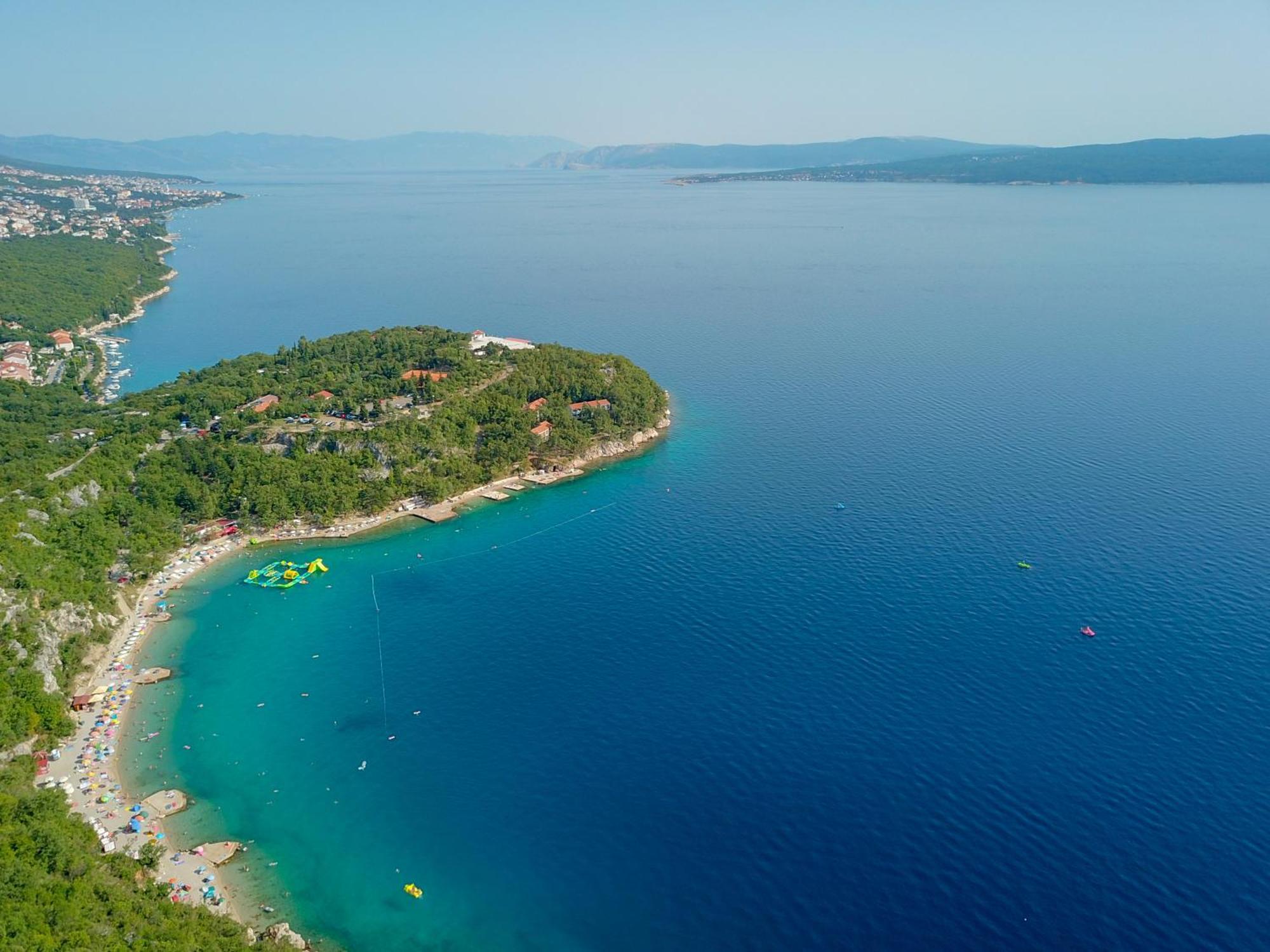 Holiday Homes Kacjak Dramalj Exteriör bild